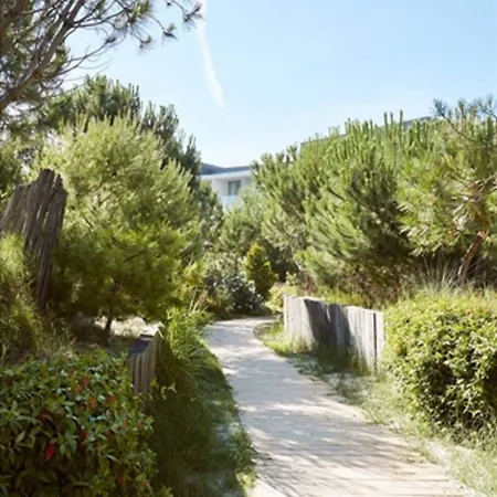 Palace & Palavas-les-Flots