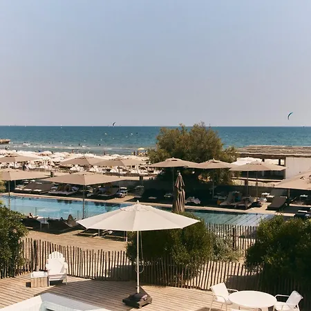 Palace & Palavas-les-Flots