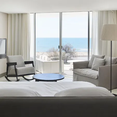 Hotell Palace & Palavas-les-Flots